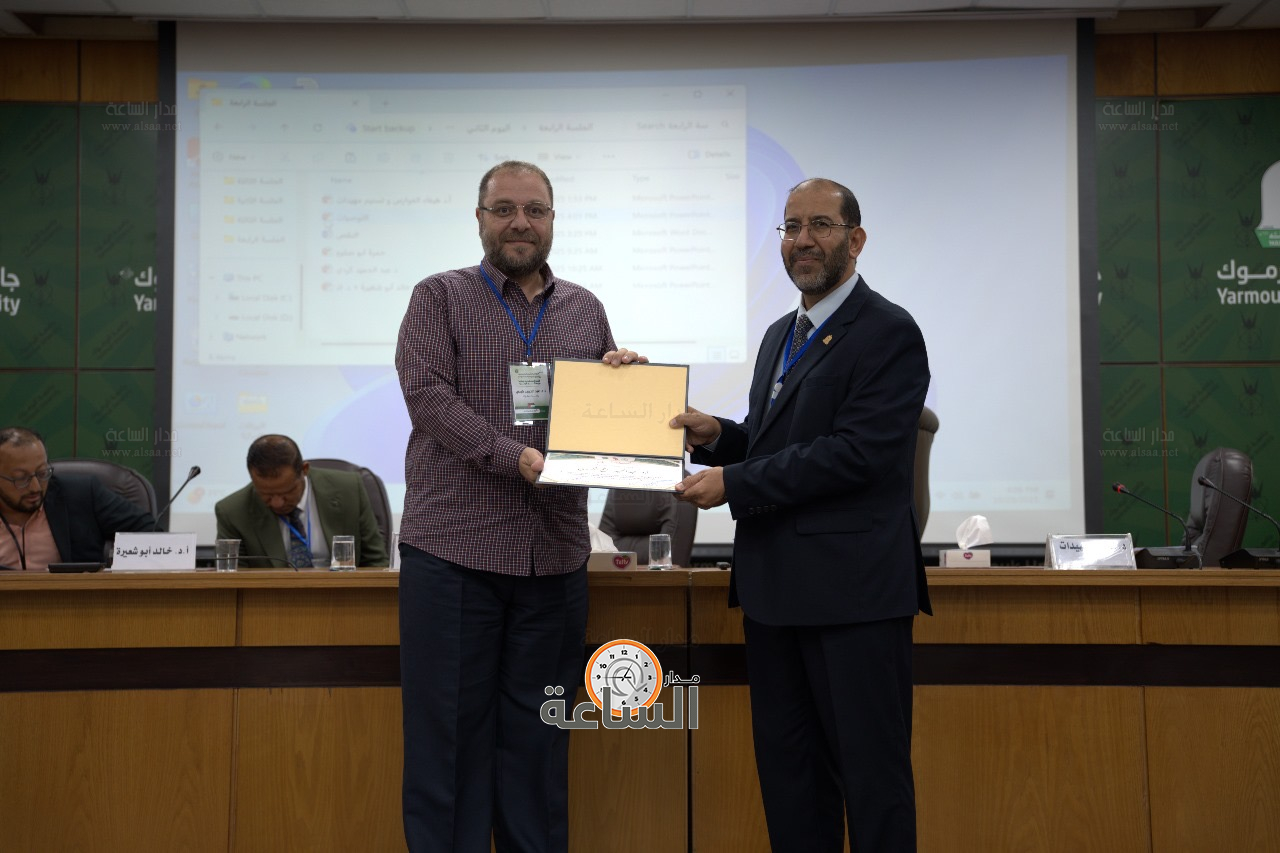 Madar Al-Saa Images 0.7024403476478315