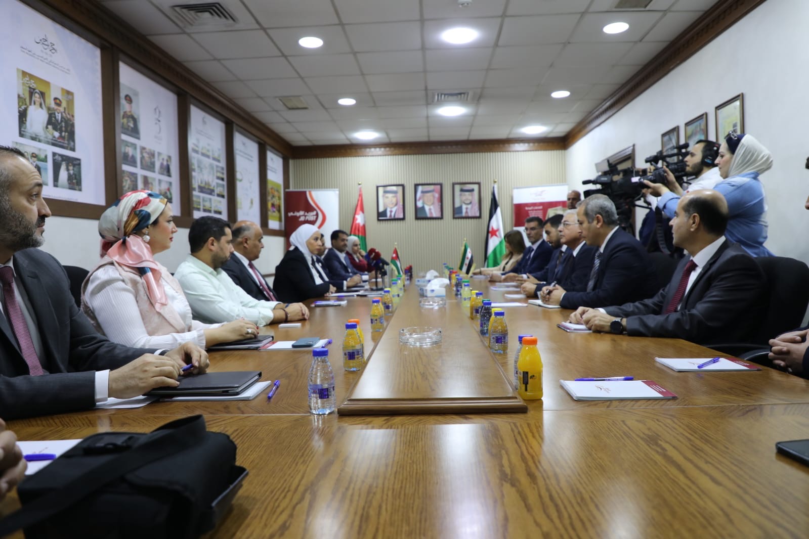 Madar Al-Saa Images 0.7613720496377072