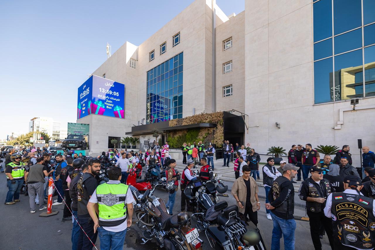 Madar Al-Saa Images 0.7886860324164298