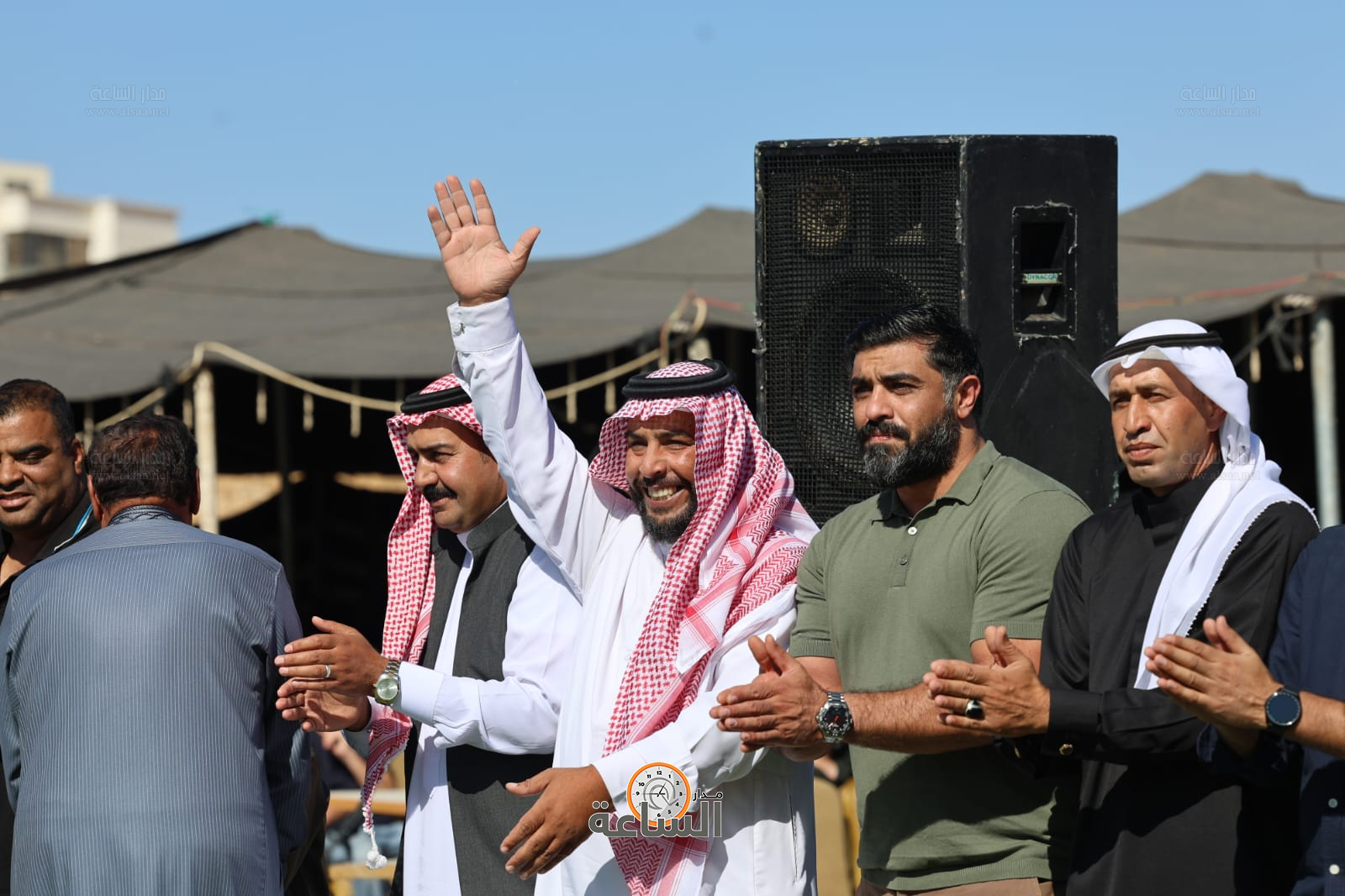 Madar Al-Saa Images 0.46661644535397273