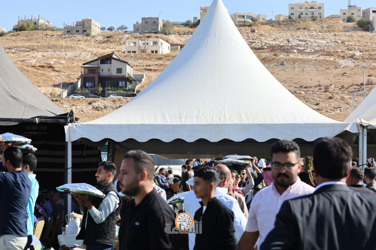 Madar Al-Saa Images 0.07141877567112331