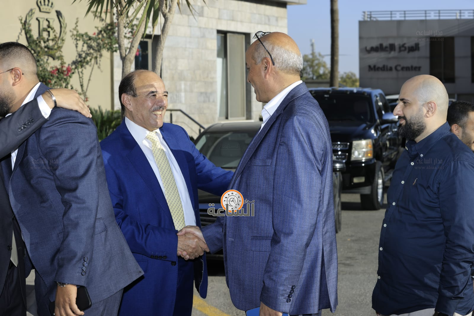 Madar Al-Saa Images 0.579538147916672