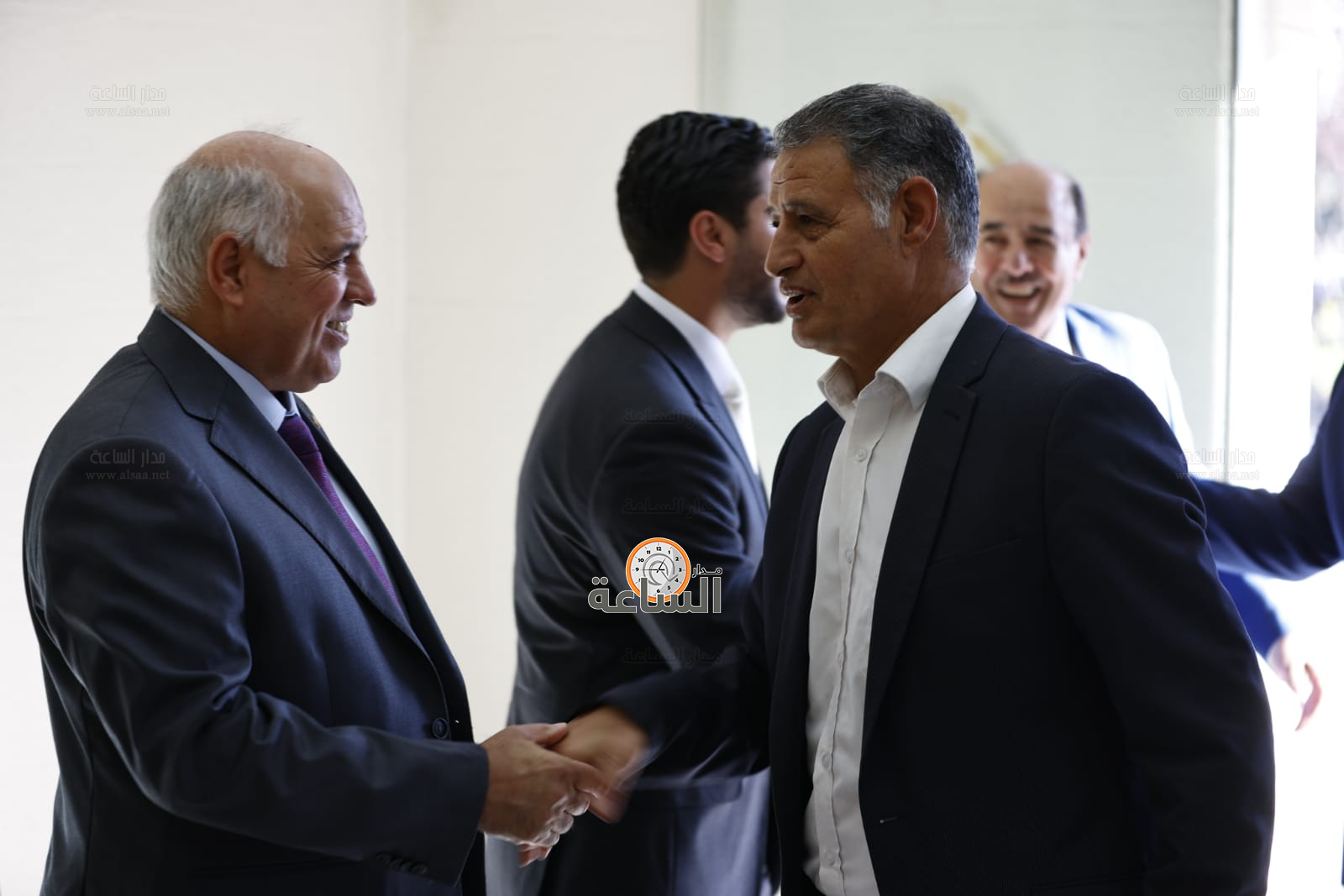 Madar Al-Saa Images 0.4463954733693728