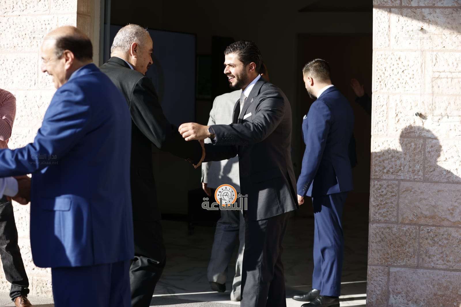 Madar Al-Saa Images 0.5270601499412114