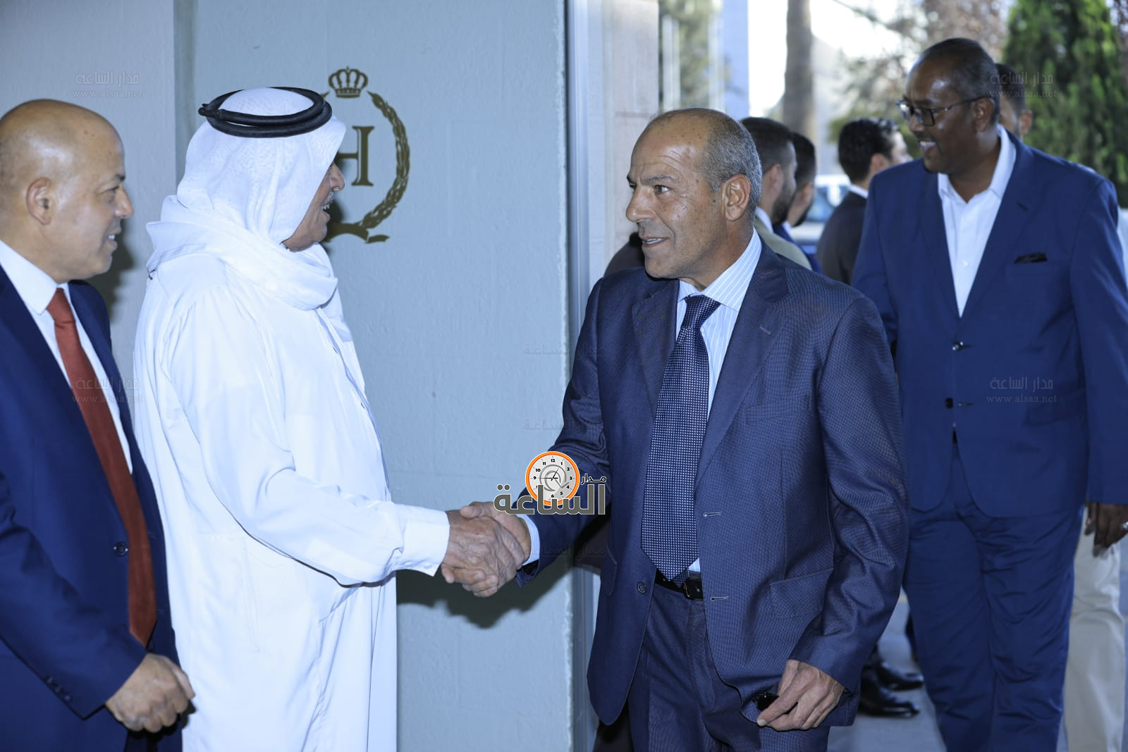 Madar Al-Saa Images 0.15058745263842188