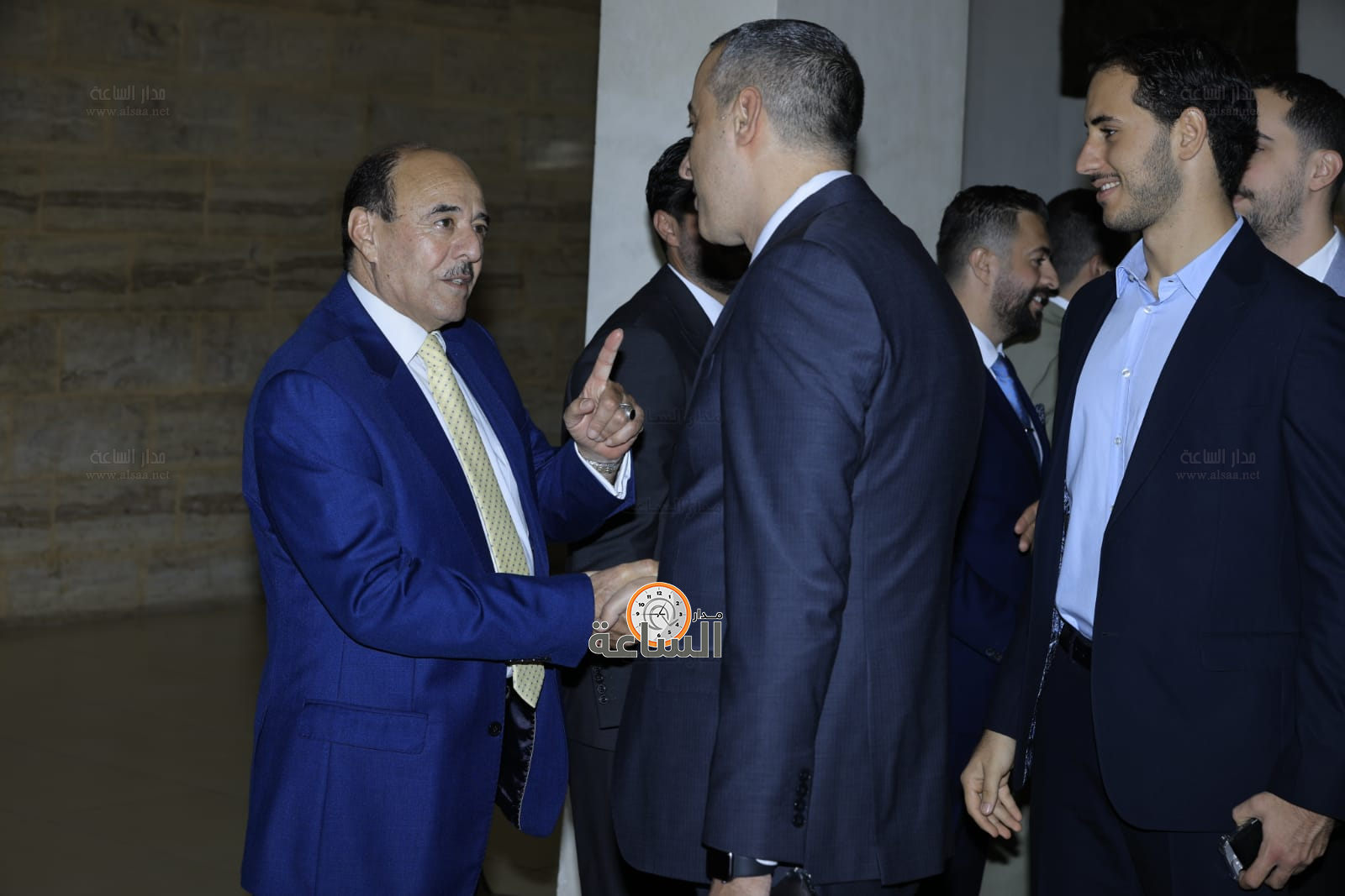 Madar Al-Saa Images 0.8471330853769519