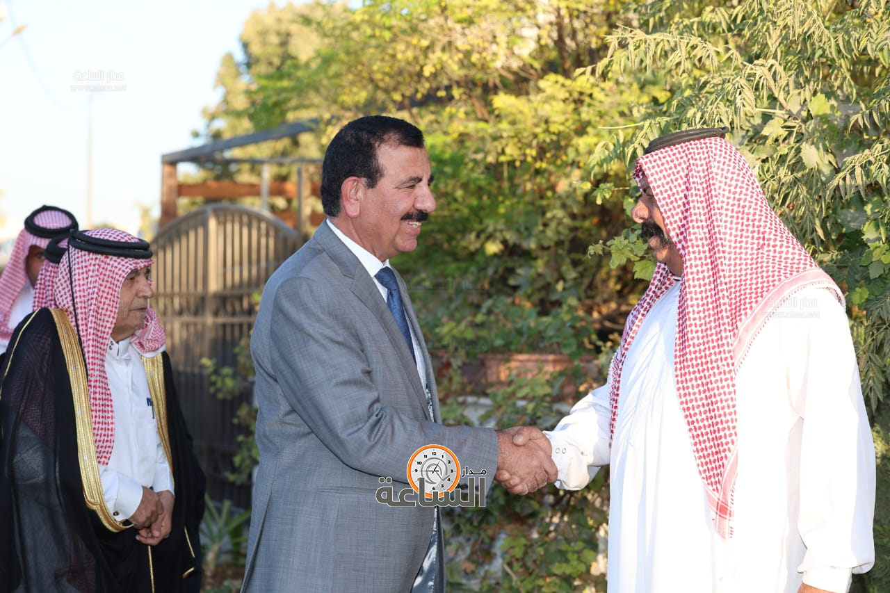 Madar Al-Saa Images 0.38720602302049256