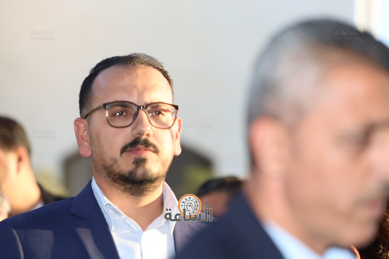 Madar Al-Saa Images 0.452281457046005