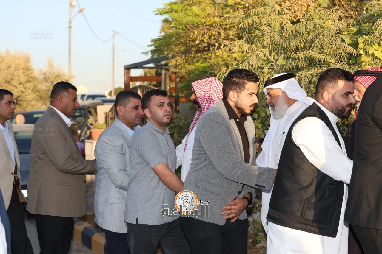 Madar Al-Saa Images 0.3228328687237265