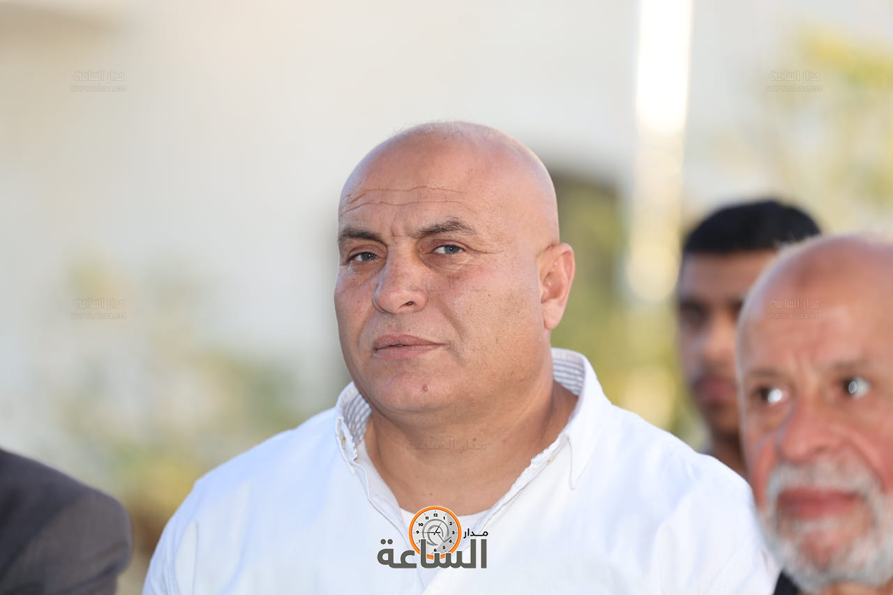 Madar Al-Saa Images 0.04239186253498062