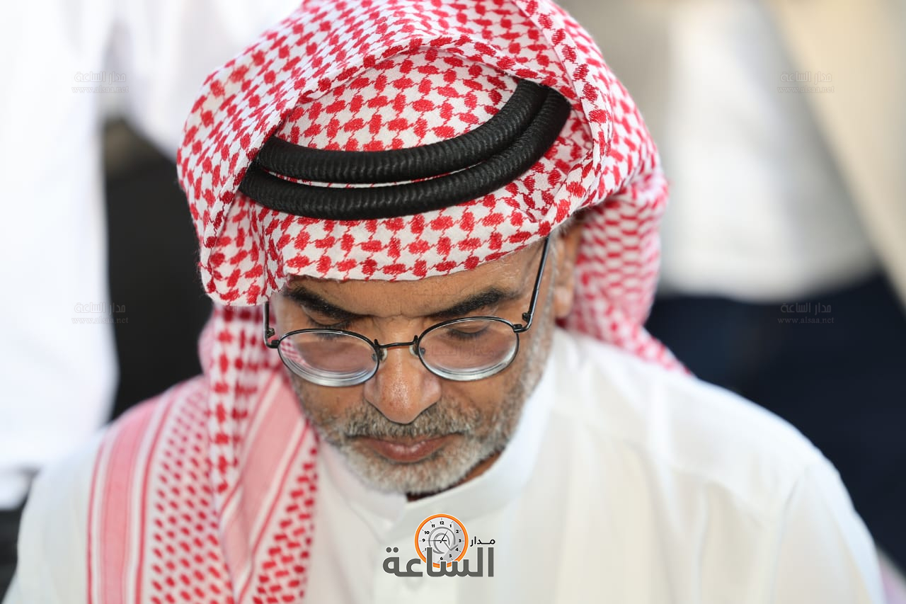 Madar Al-Saa Images 0.9793479664083266