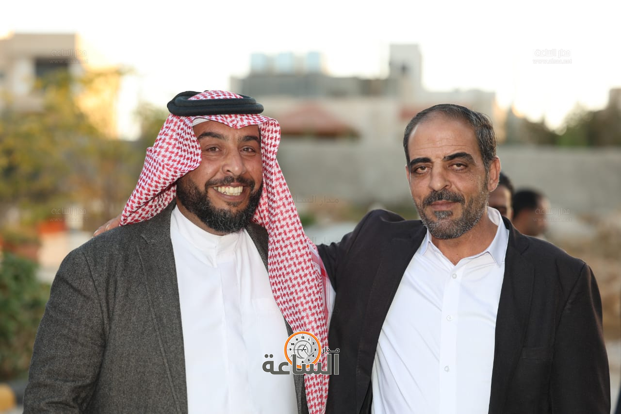 Madar Al-Saa Images 0.2825701079410967