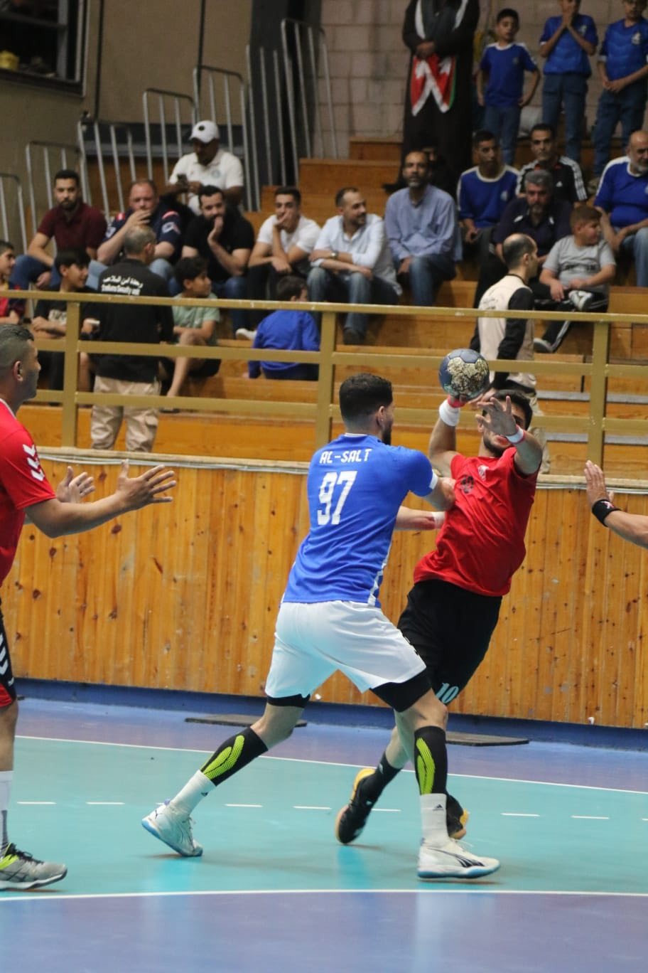 Madar Al-Saa Images 0.8523812121313337