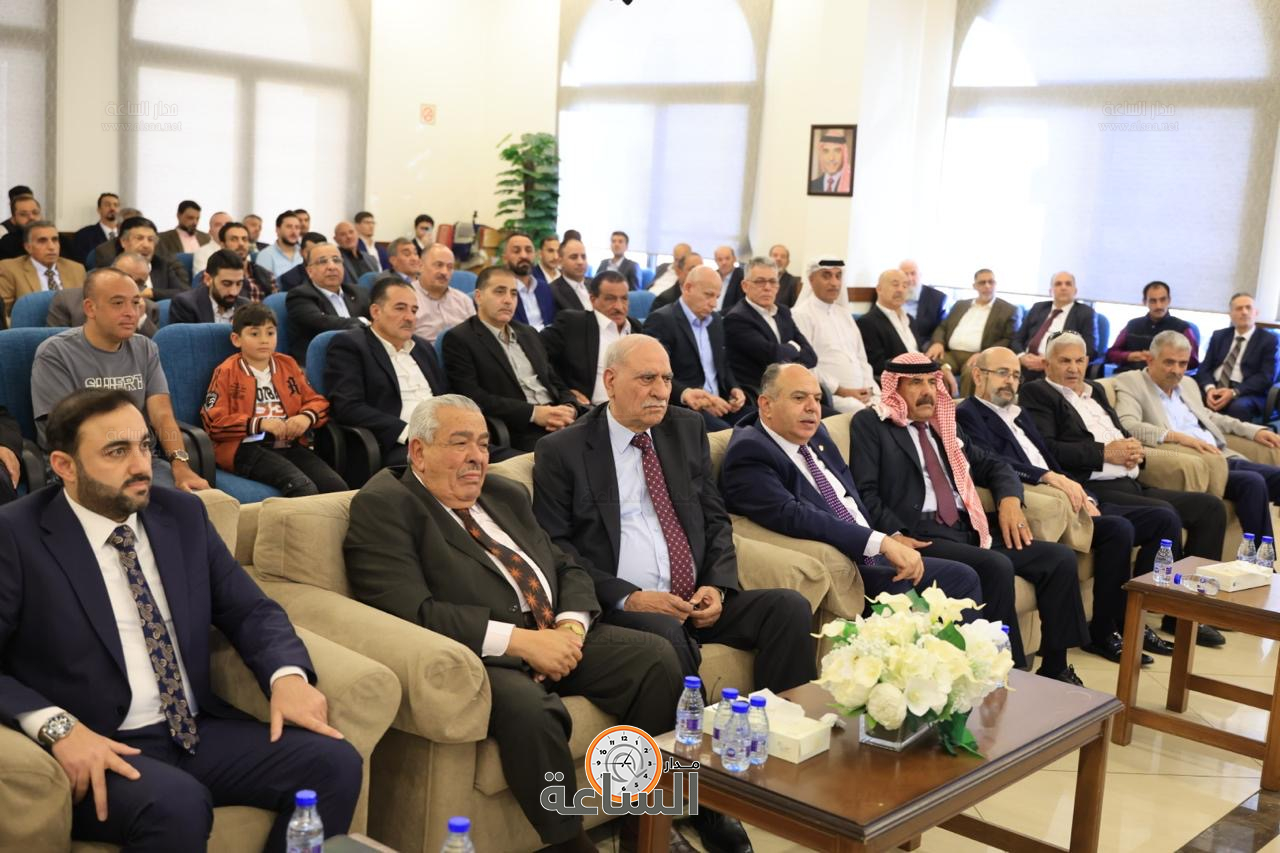 Madar Al-Saa Images 0.891195213698489