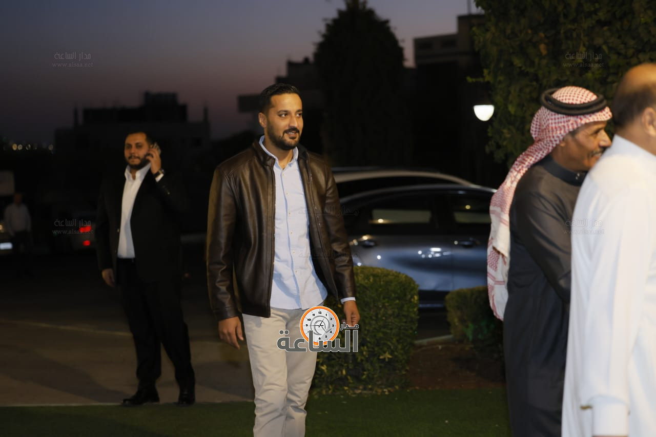 Madar Al-Saa Images 0.6221905843968601