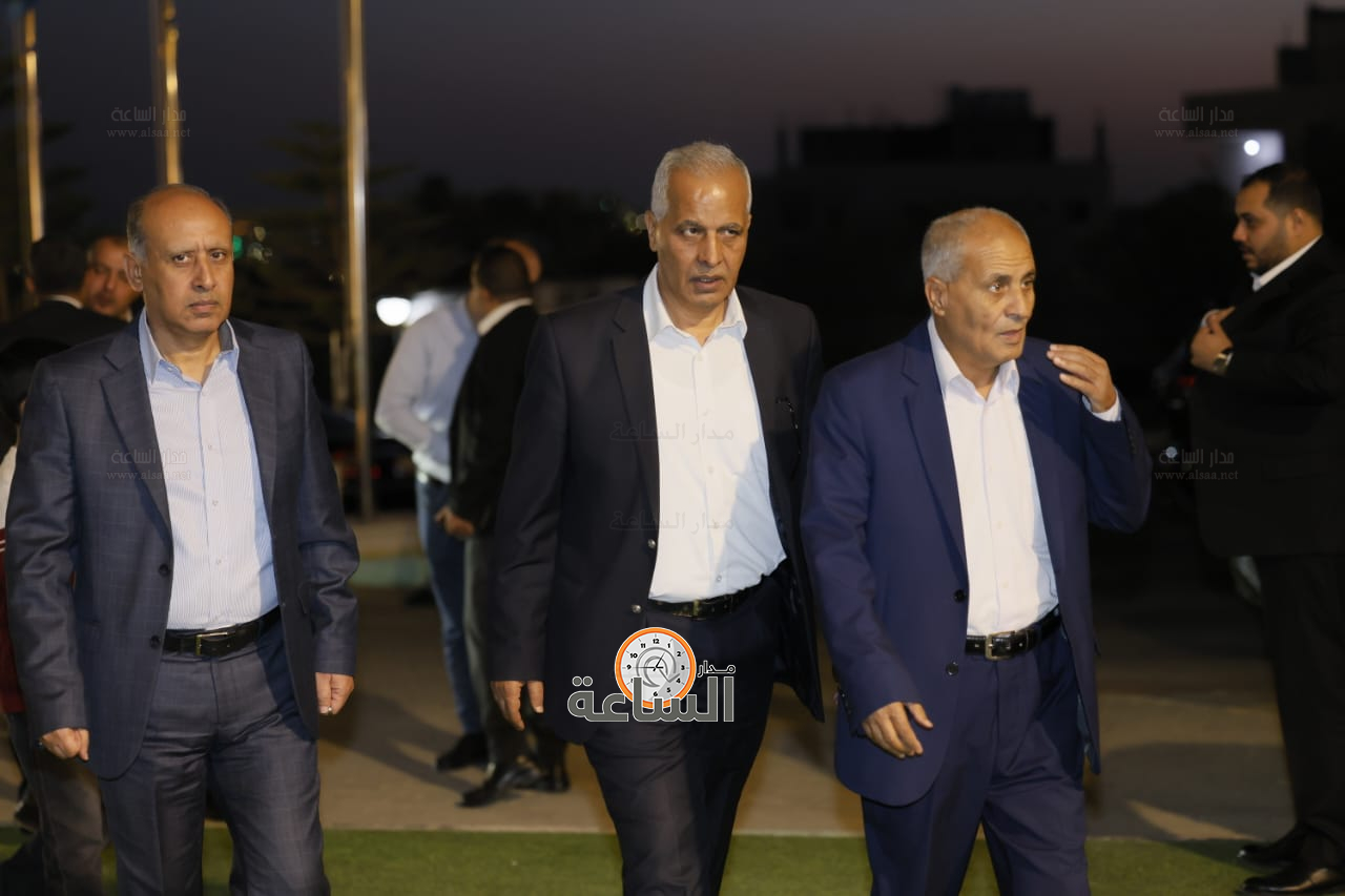 Madar Al-Saa Images 0.9399121261915957