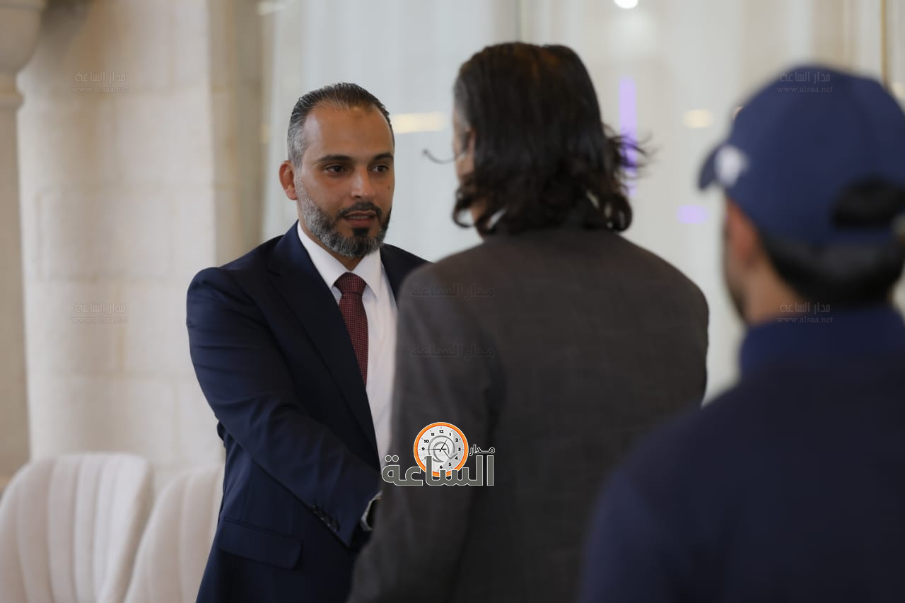 Madar Al-Saa Images 0.7576217797377722