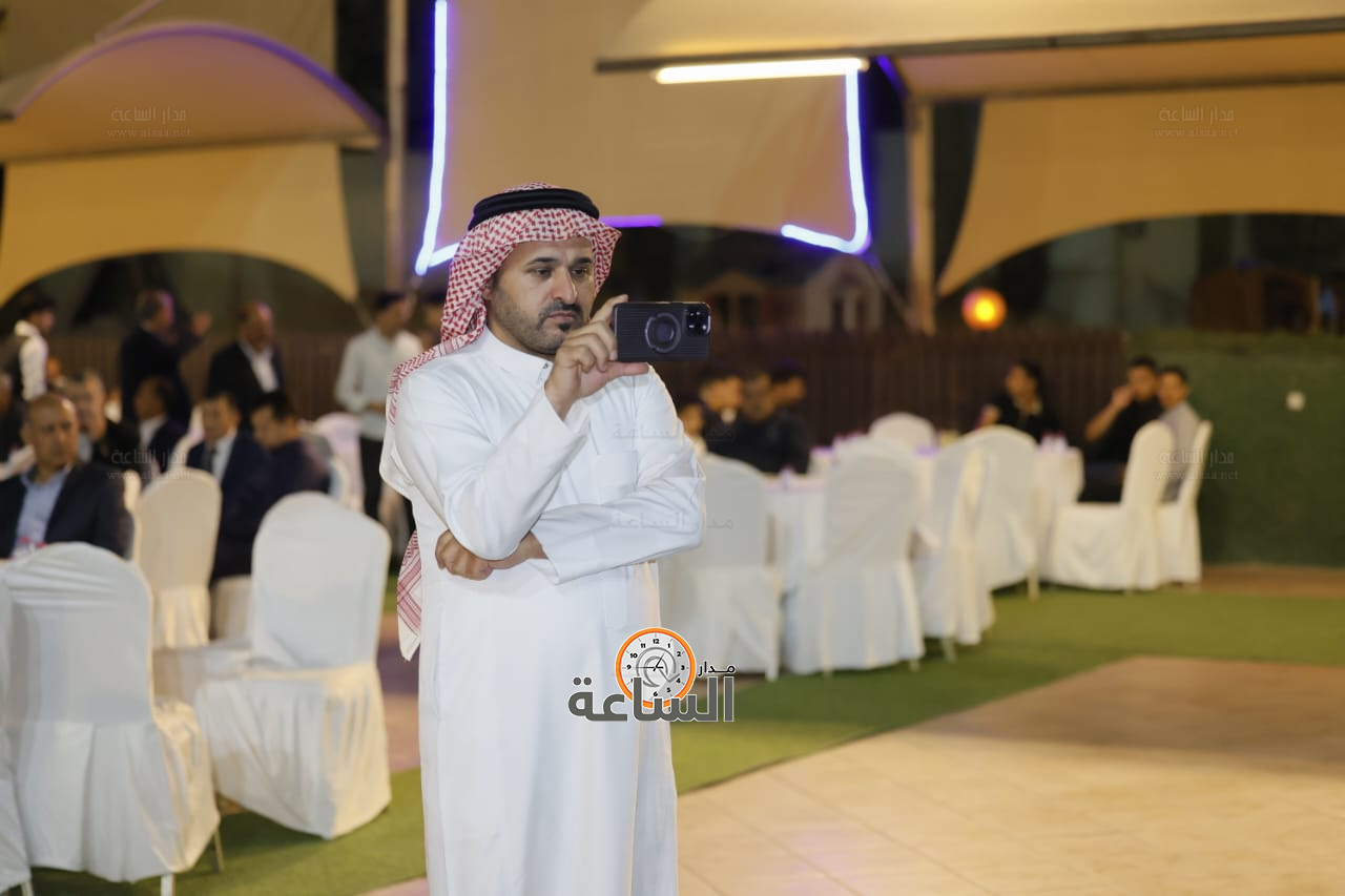 Madar Al-Saa Images 0.0006977140751632804