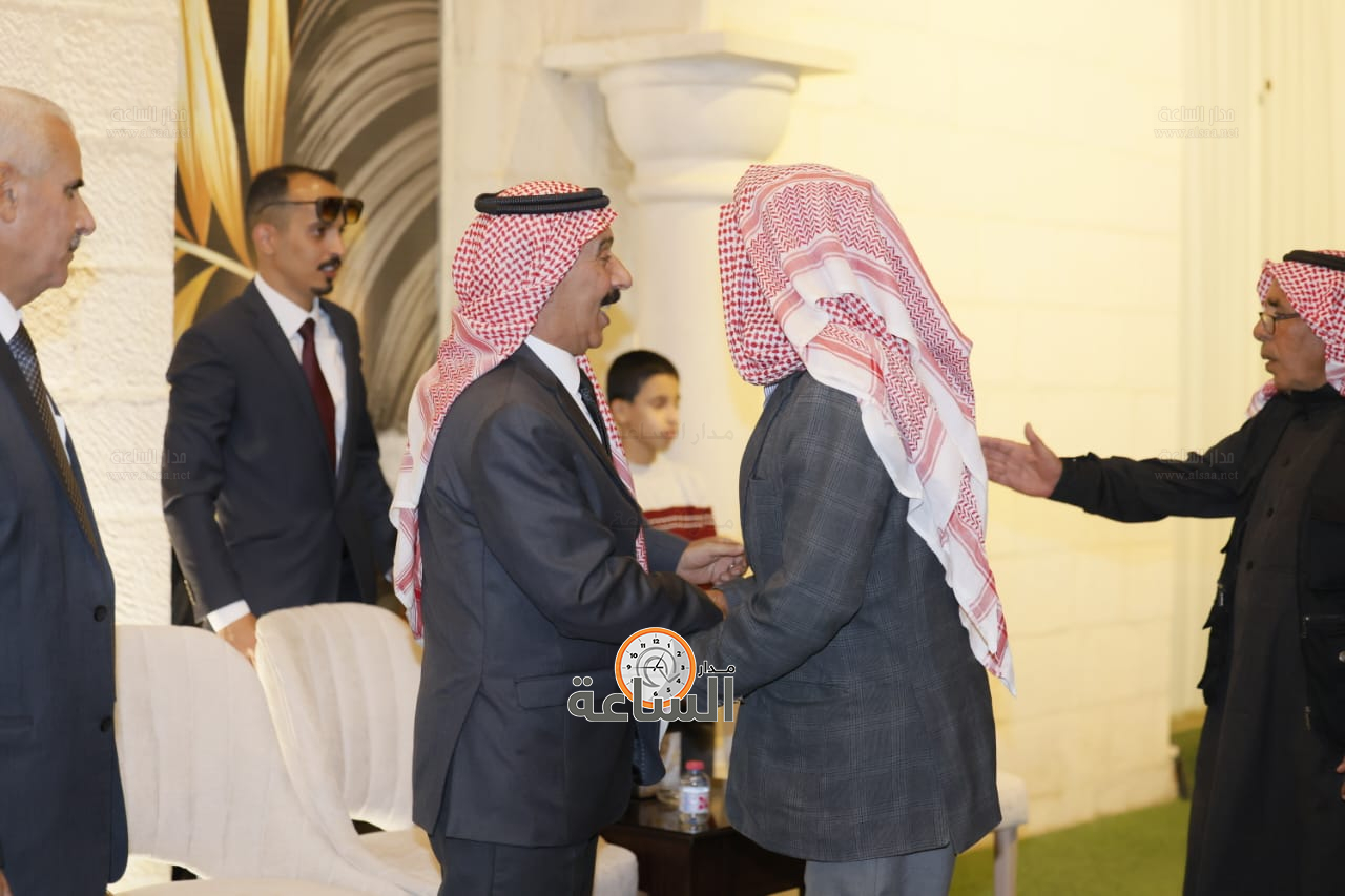 Madar Al-Saa Images 0.4427676789743693