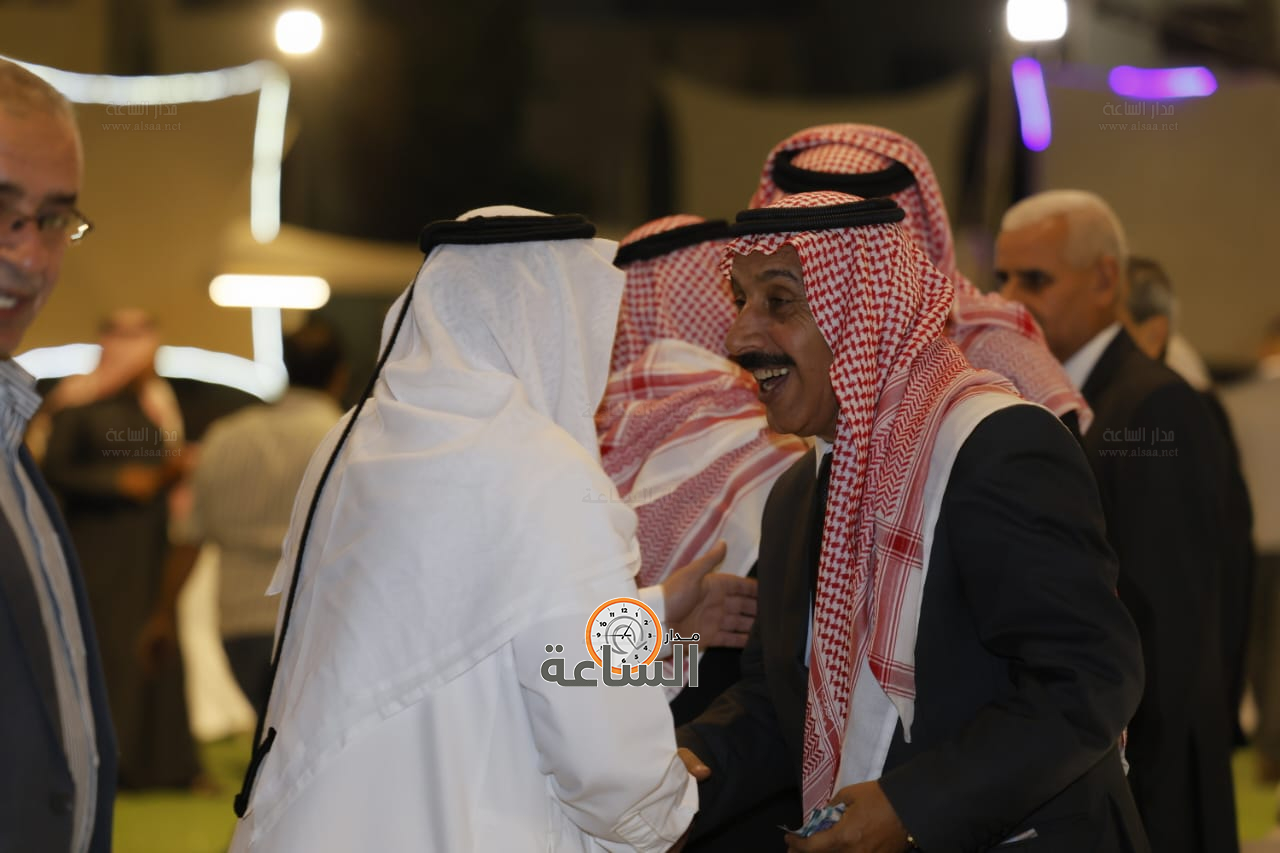 Madar Al-Saa Images 0.91912758661512