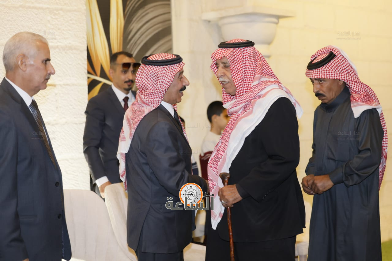 Madar Al-Saa Images 0.5201003922918056