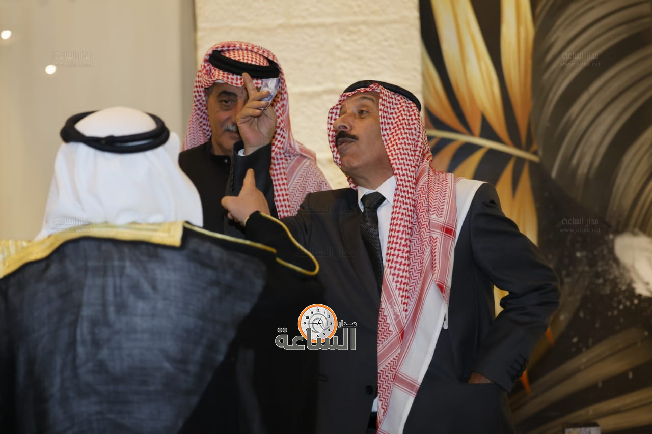 Madar Al-Saa Images 0.8657334938483275