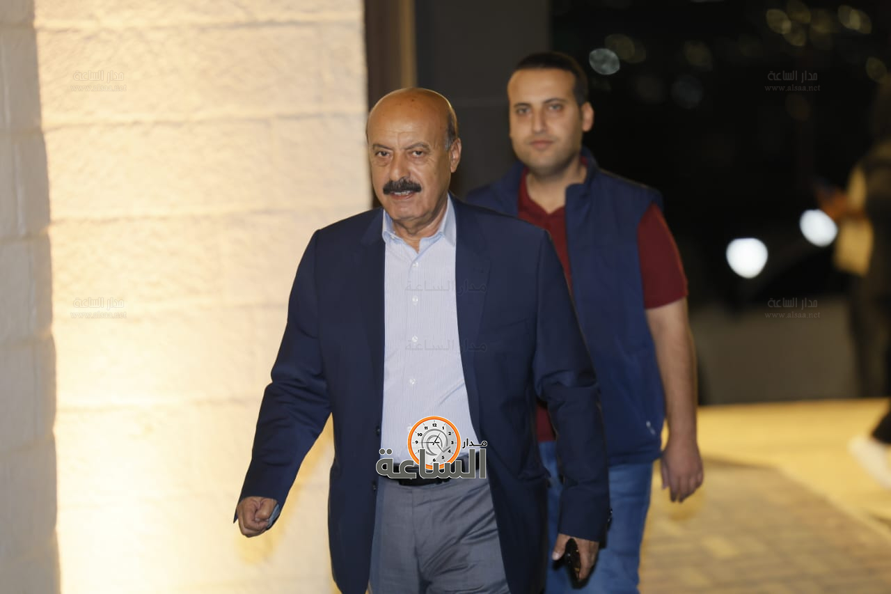 Madar Al-Saa Images 0.7798364110056892