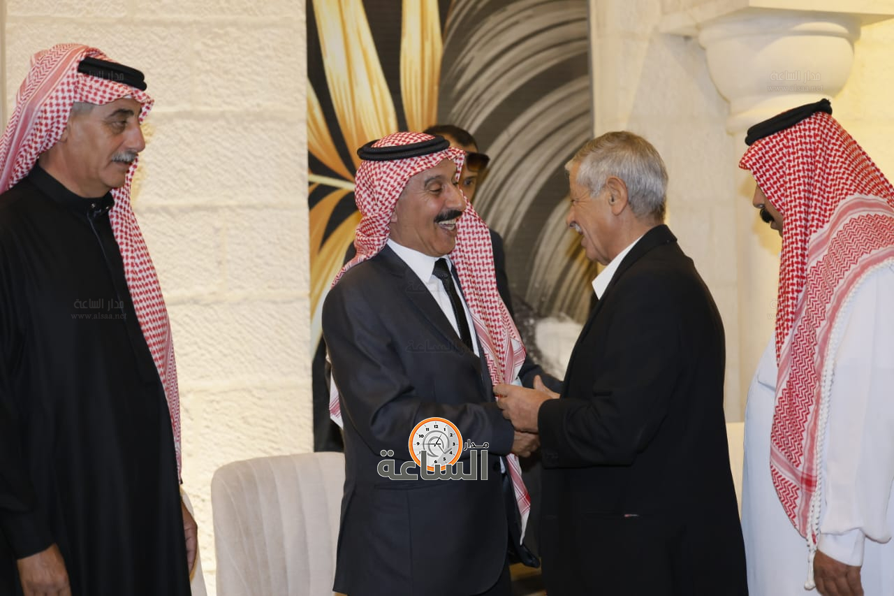 Madar Al-Saa Images 0.3536392221392136