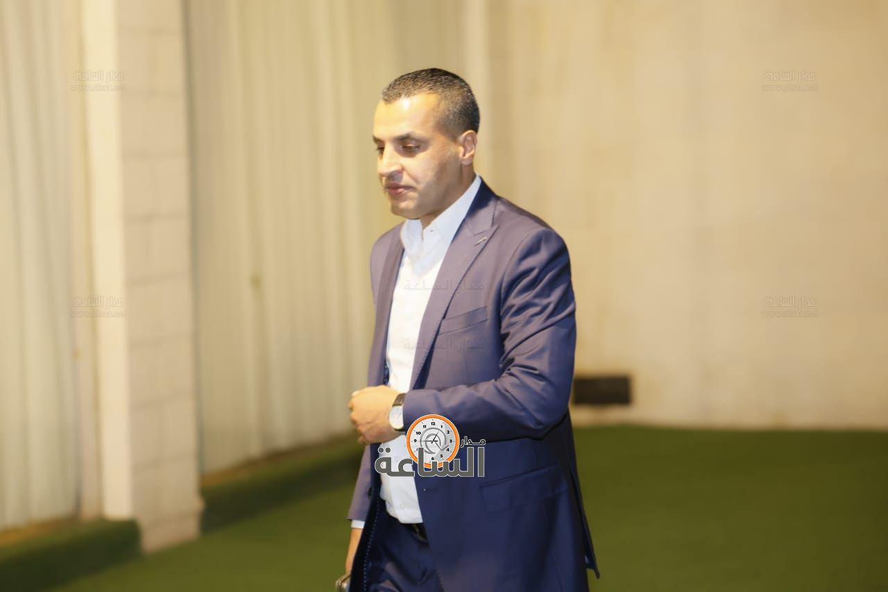 Madar Al-Saa Images 0.16616958948754745