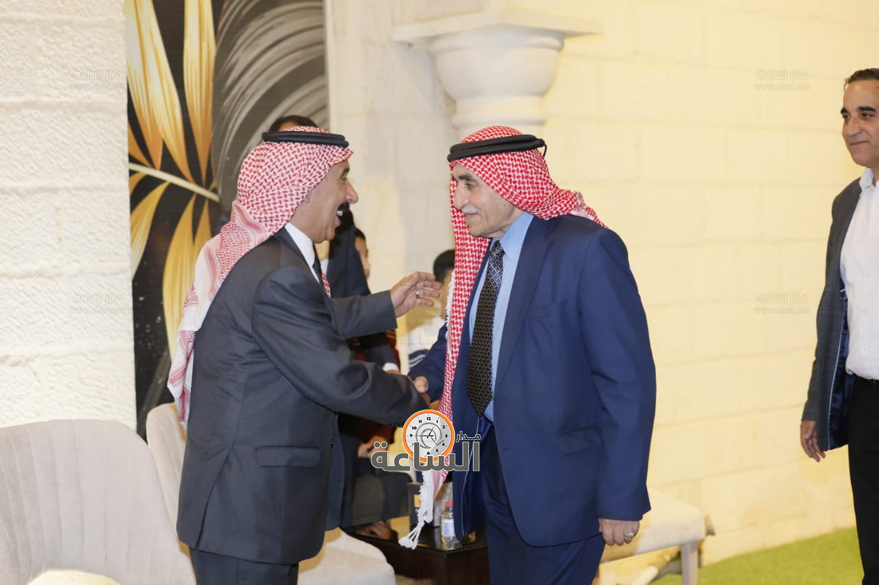 Madar Al-Saa Images 0.4061955098675064