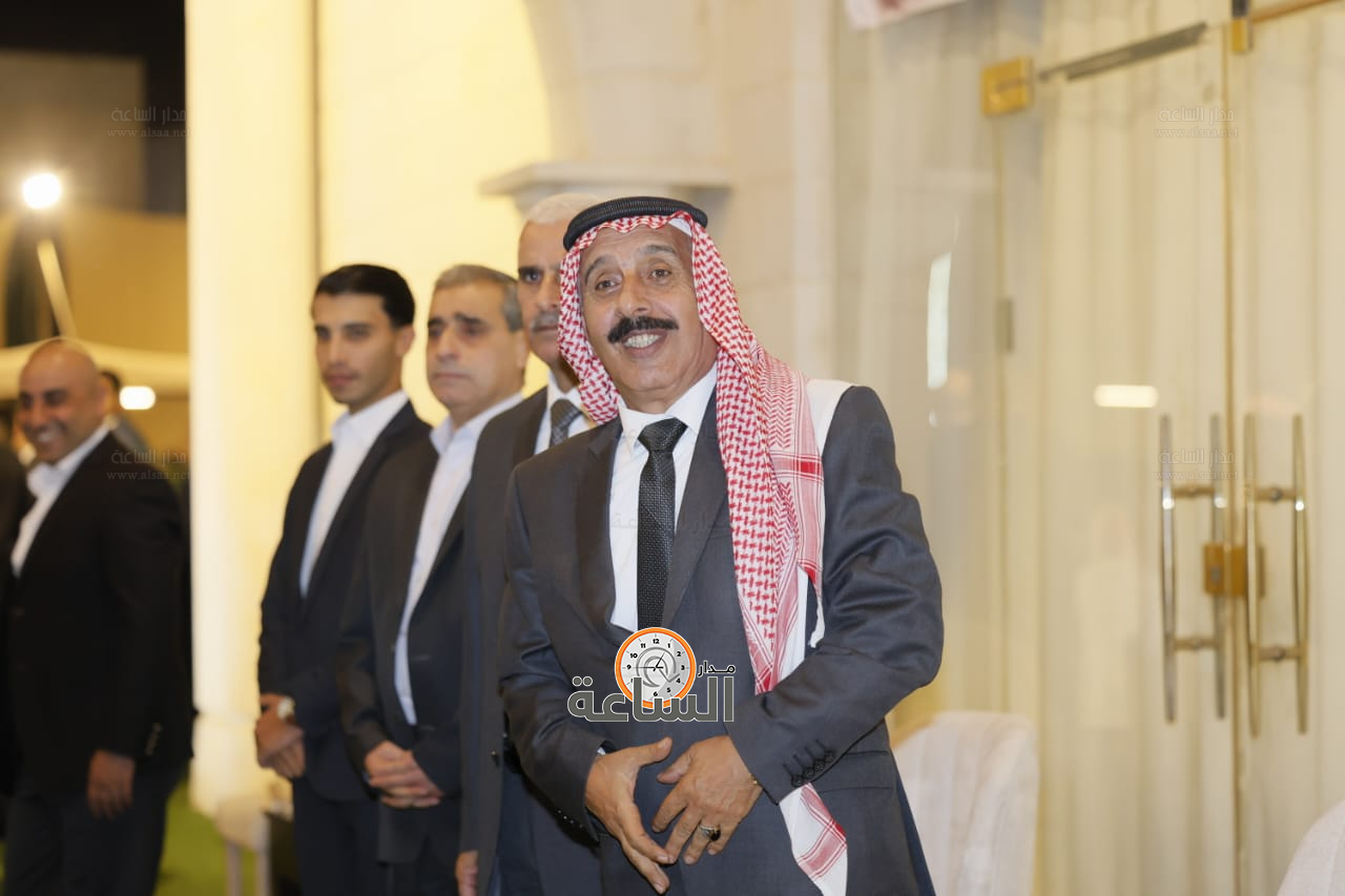 Madar Al-Saa Images 0.46659280818399207