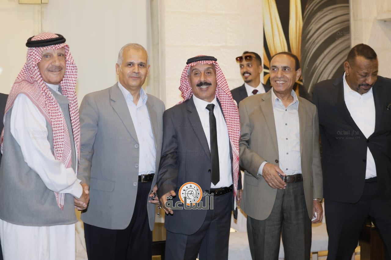 Madar Al-Saa Images 0.8055595904013804