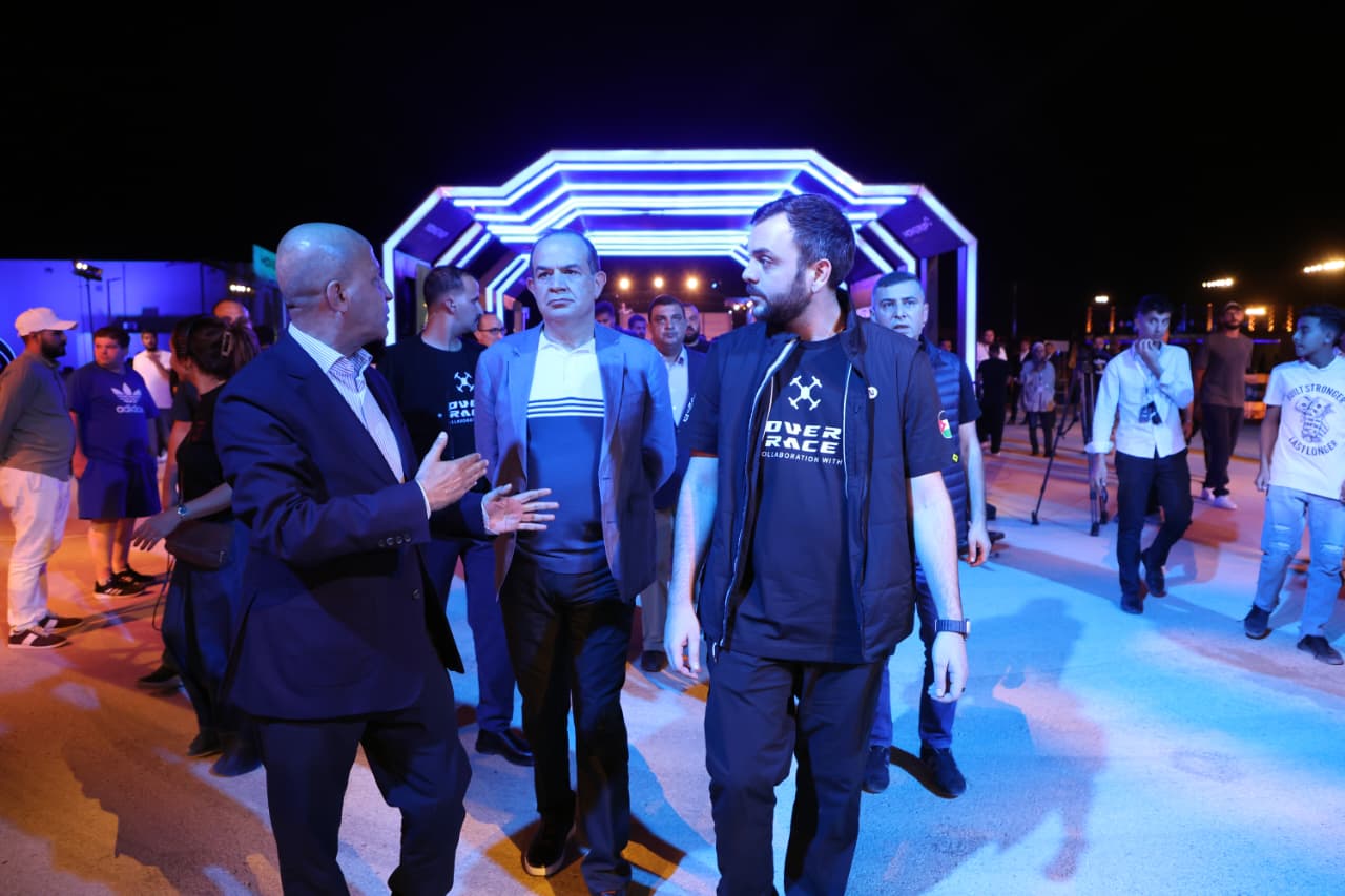 Madar Al-Saa Images 0.06576412721895608