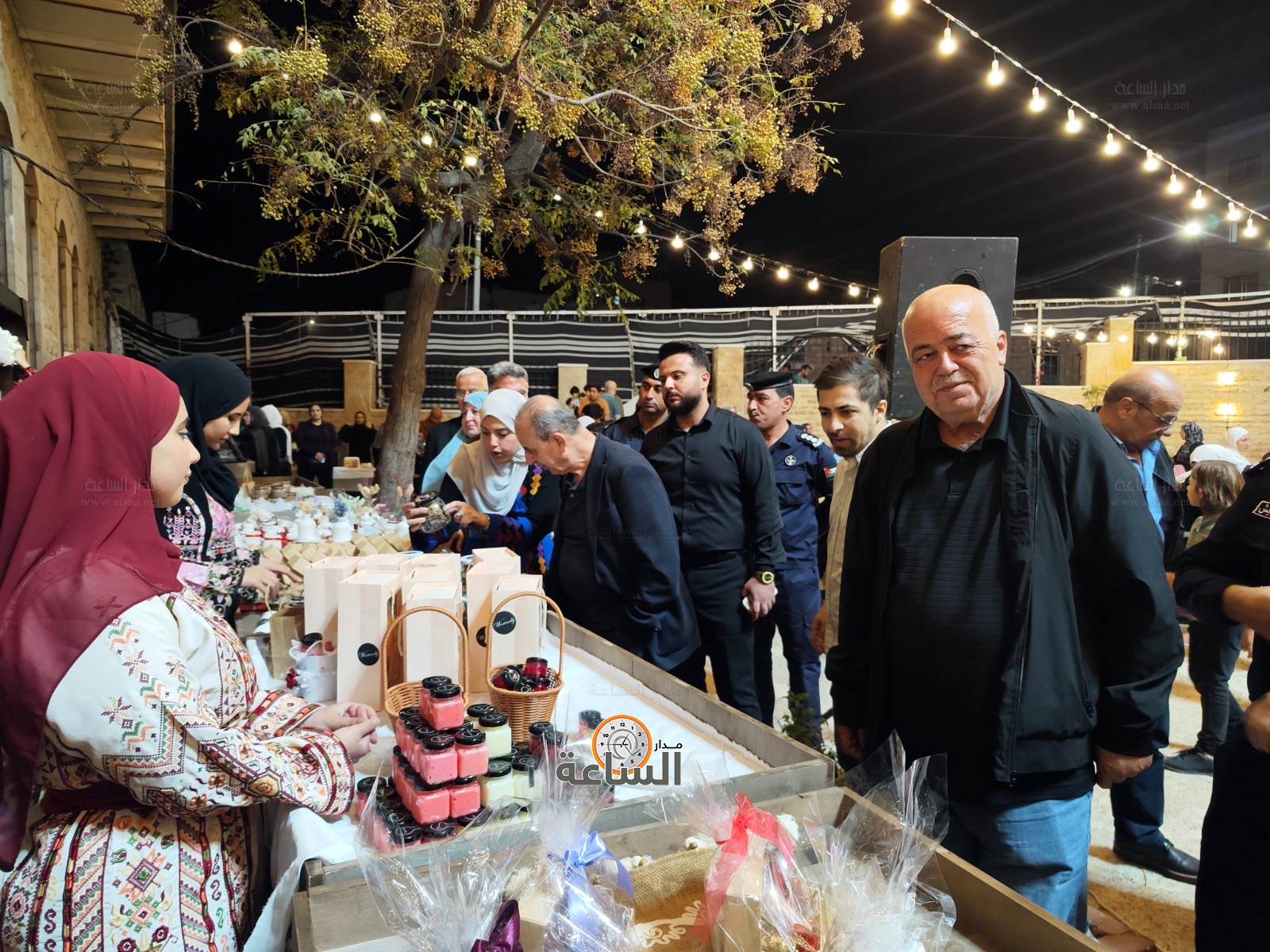 Madar Al-Saa Images 0.5521502539515212