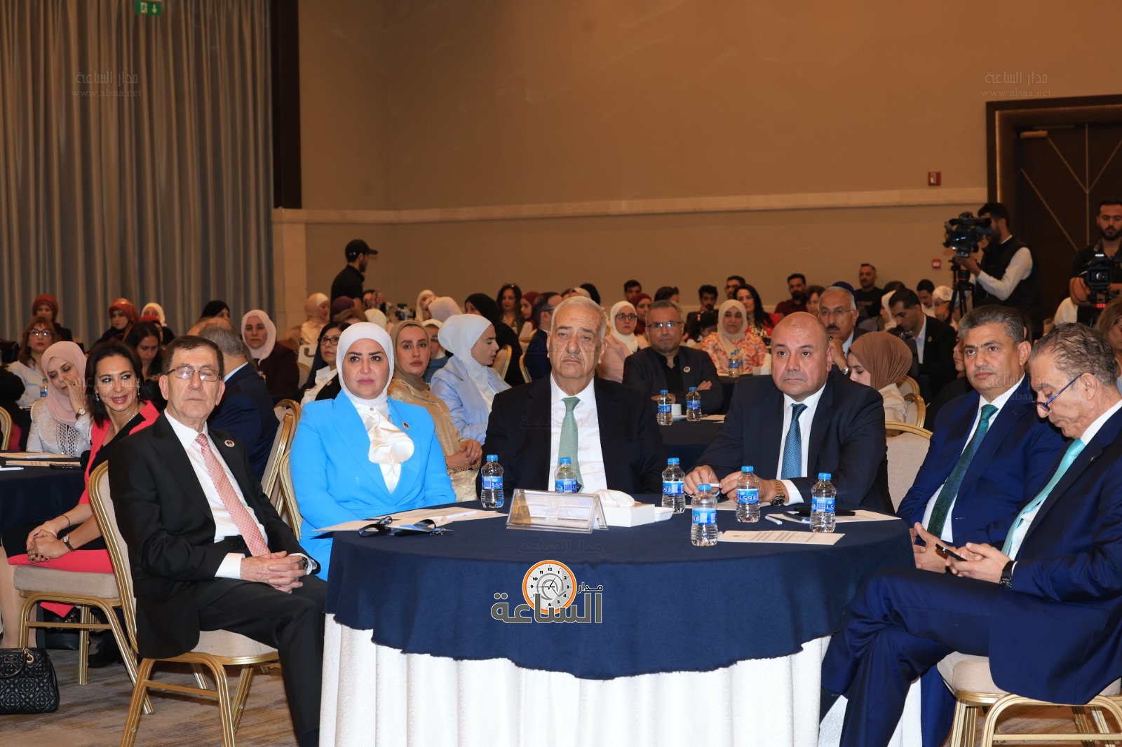 Madar Al-Saa Images 0.5311126523997868