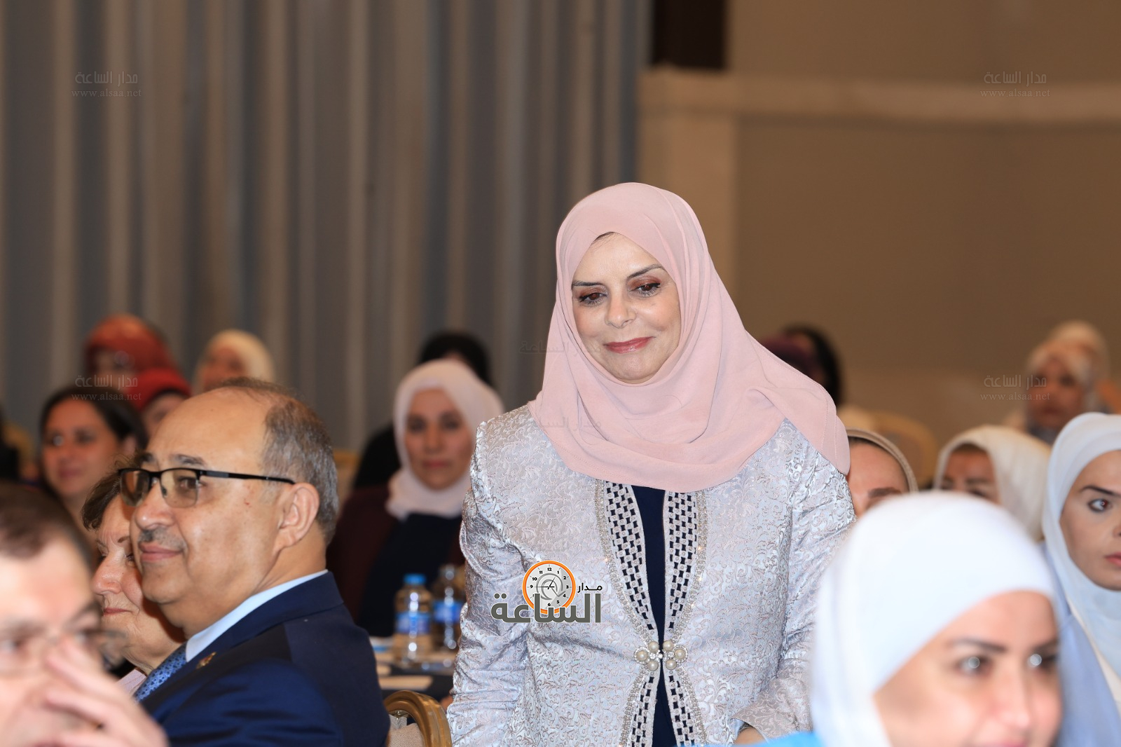 Madar Al-Saa Images 0.9515558344756989