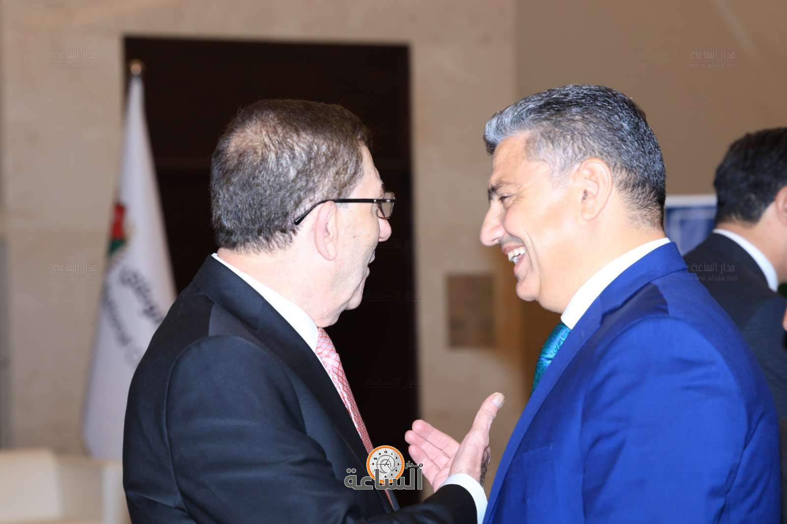 Madar Al-Saa Images 0.35819876295813413