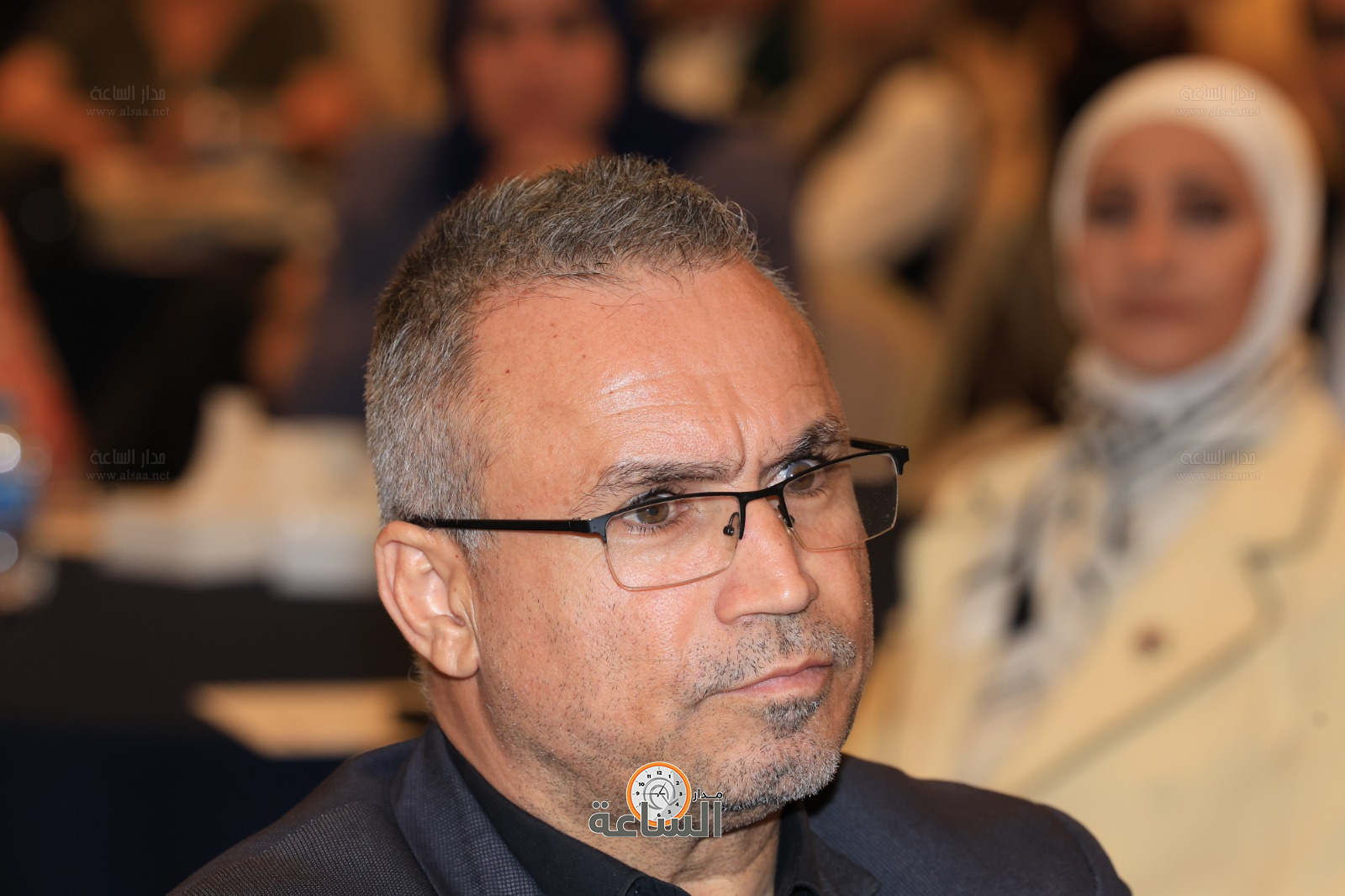 Madar Al-Saa Images 0.573141341050382