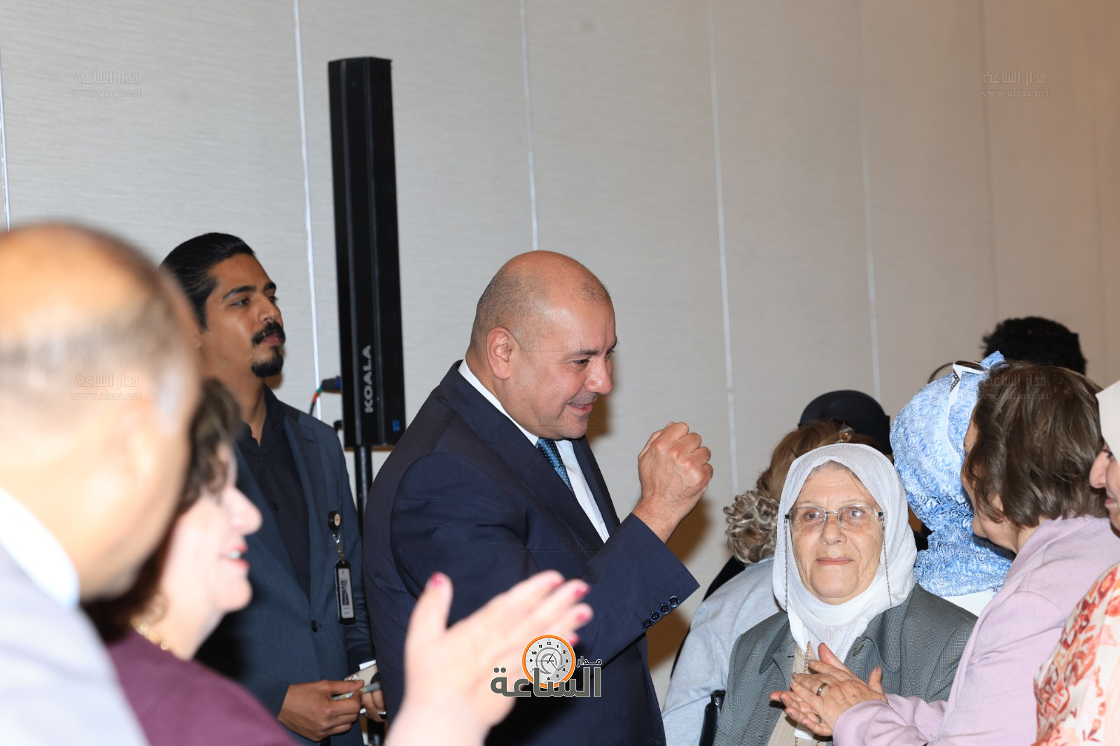 Madar Al-Saa Images 0.227938842869431