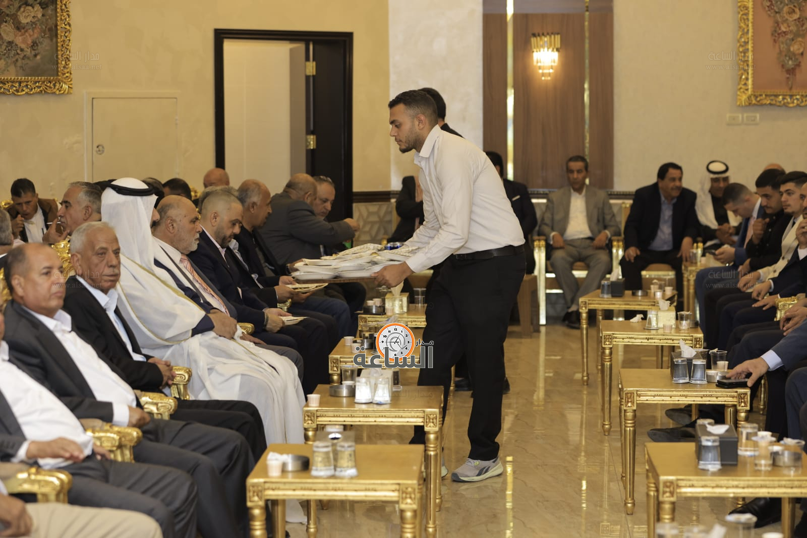 Madar Al-Saa Images 0.05889228947292113