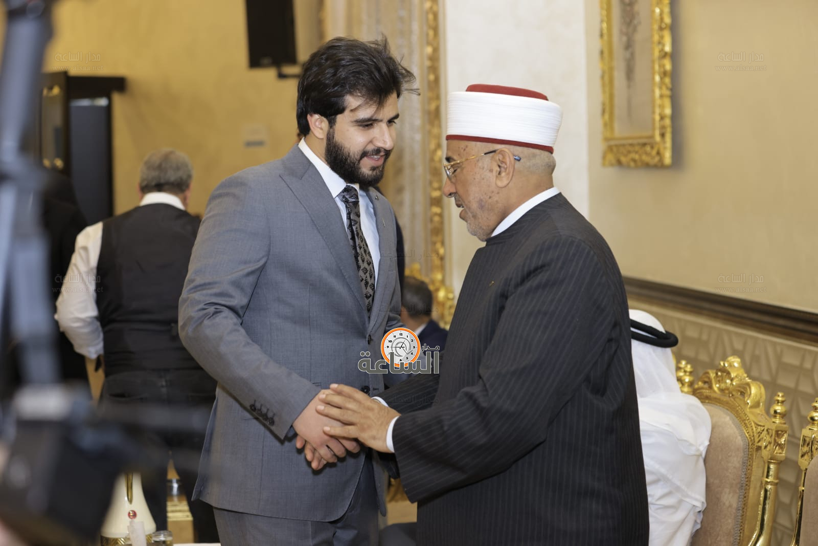 Madar Al-Saa Images 0.3709795232236006