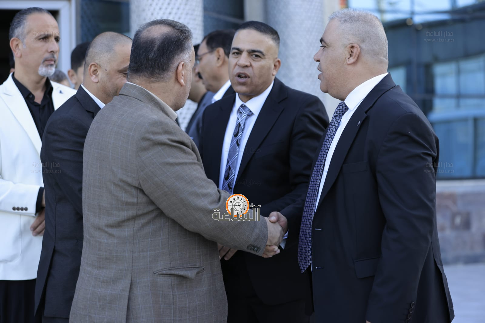 Madar Al-Saa Images 0.08228700286553392