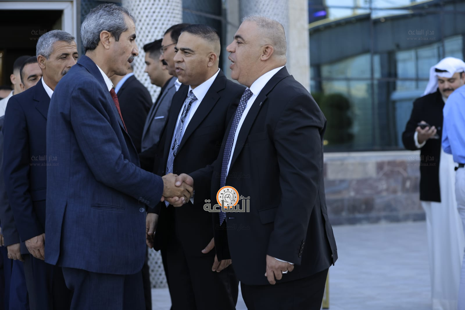 Madar Al-Saa Images 0.9152627380640267