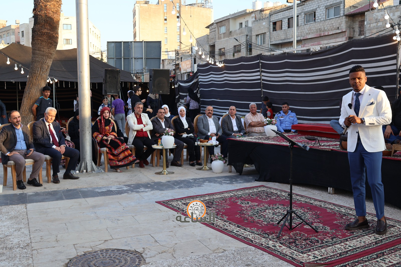 Madar Al-Saa Images 0.6373816729822169