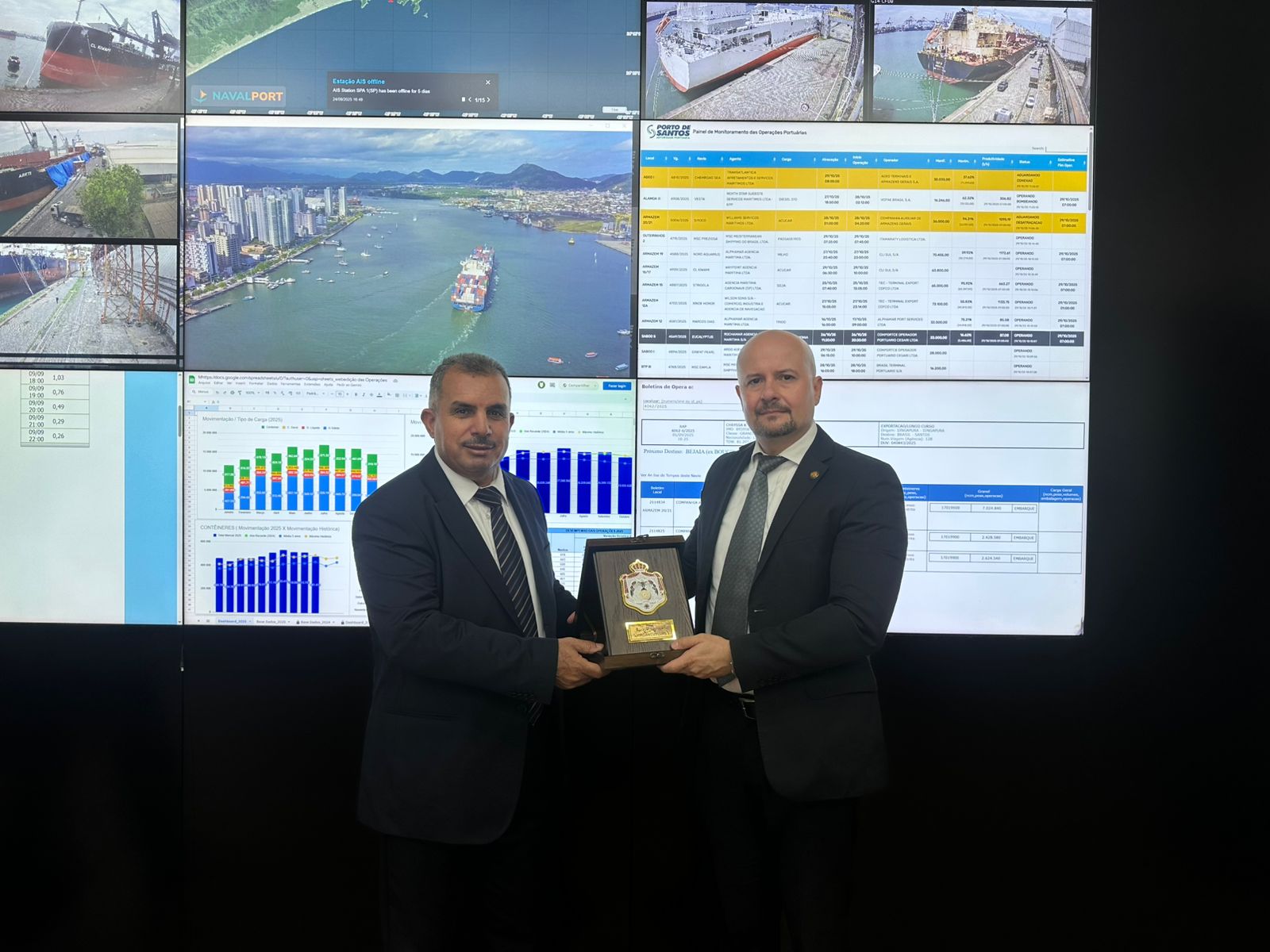 Madar Al-Saa Images 0.7014112888325875