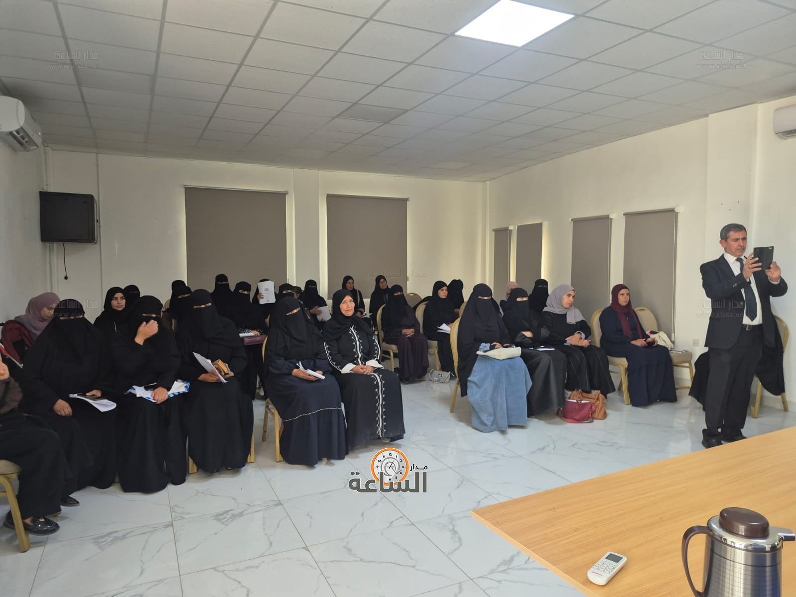 Madar Al-Saa Images 0.2434077638612907