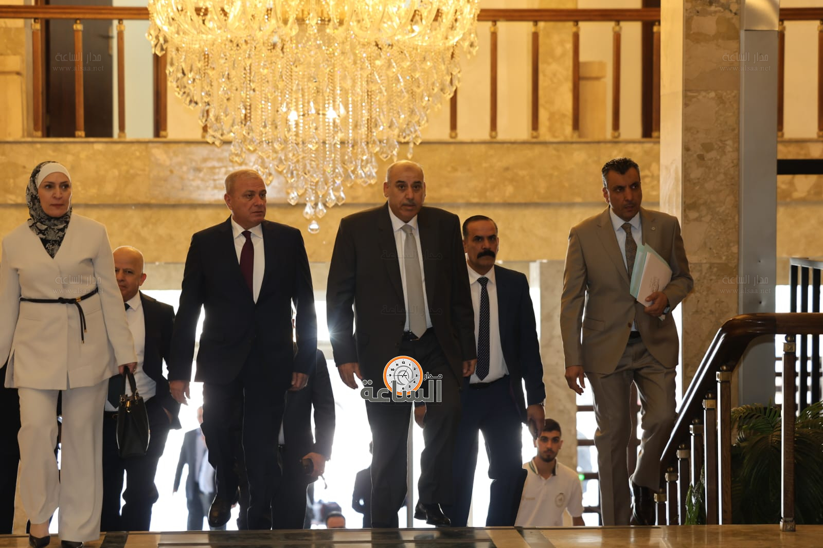 Madar Al-Saa Images 0.5380599694975201