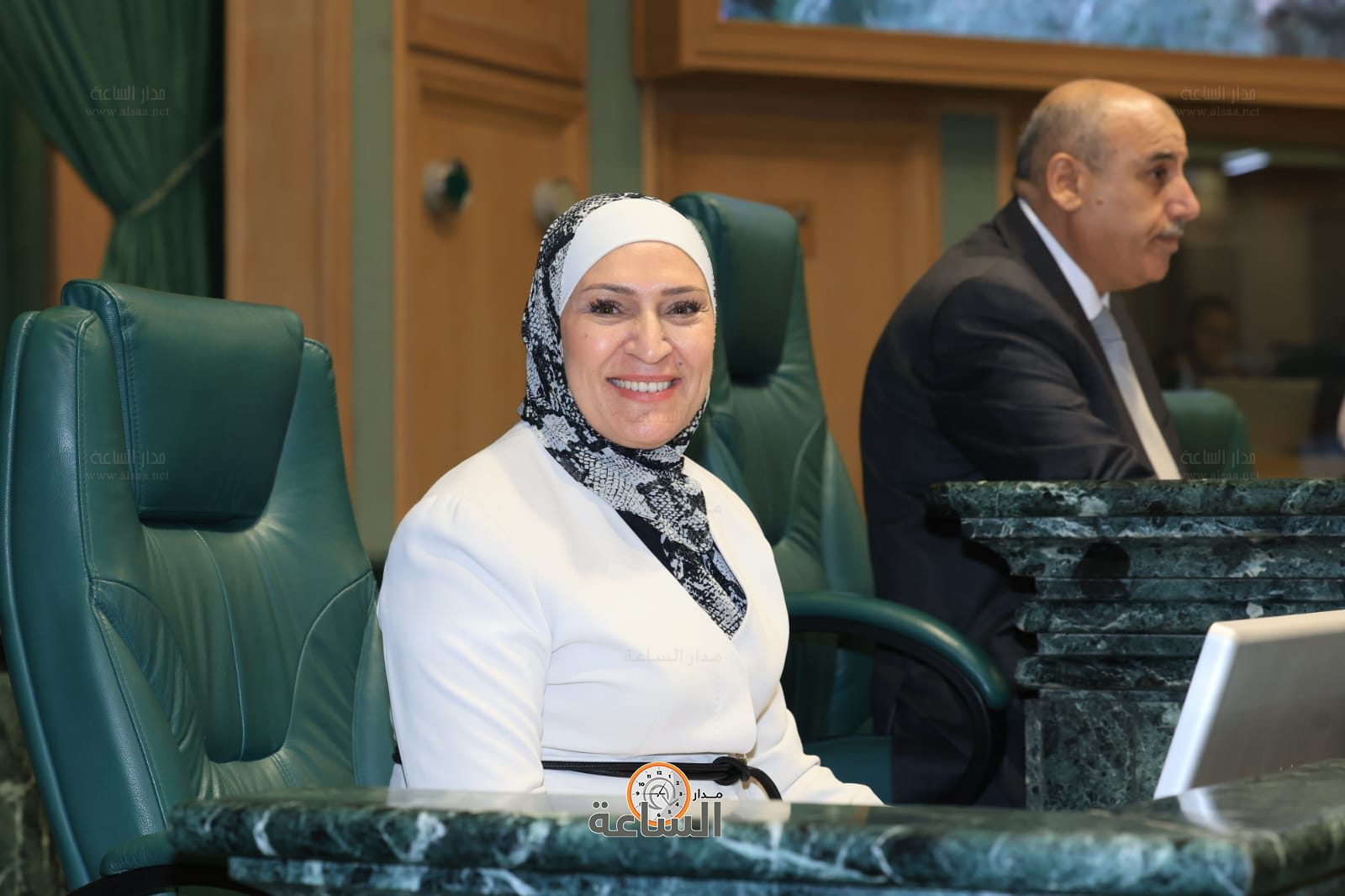 Madar Al-Saa Images 0.4784677261677206