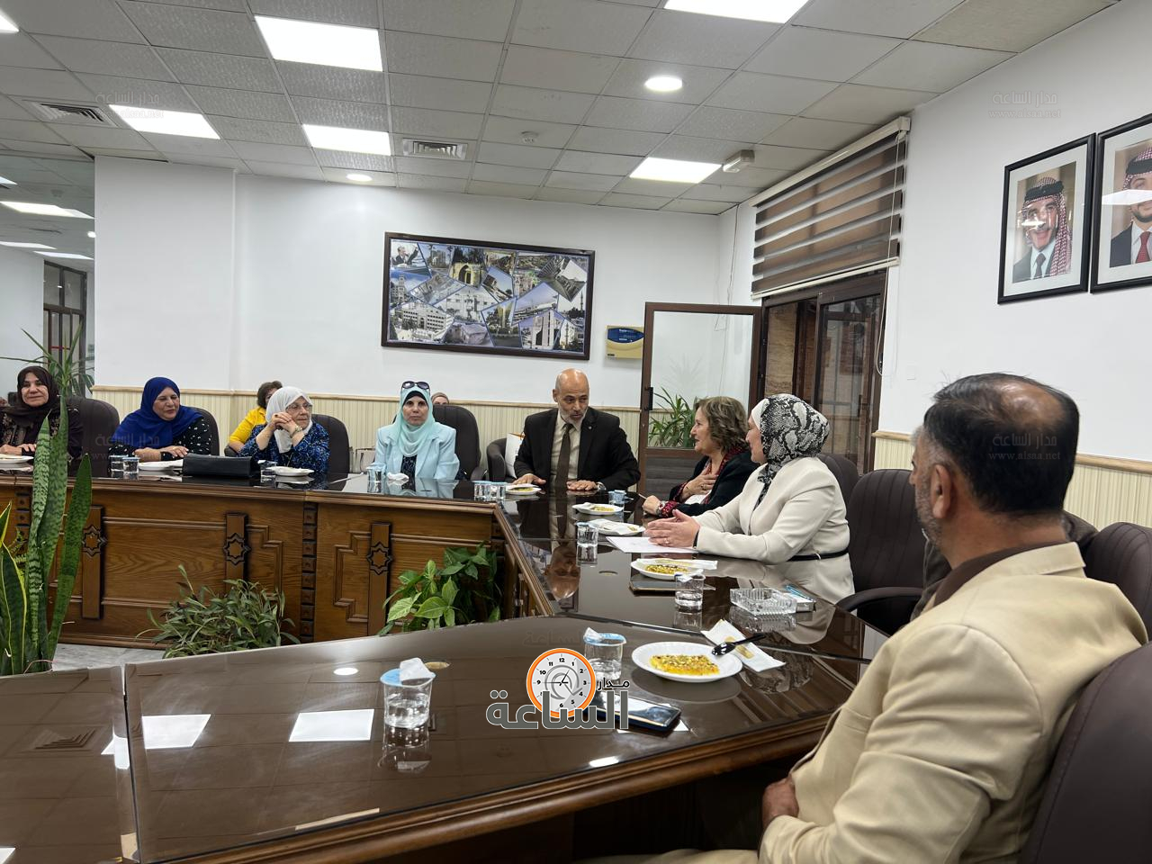 Madar Al-Saa Images 0.780195559833984