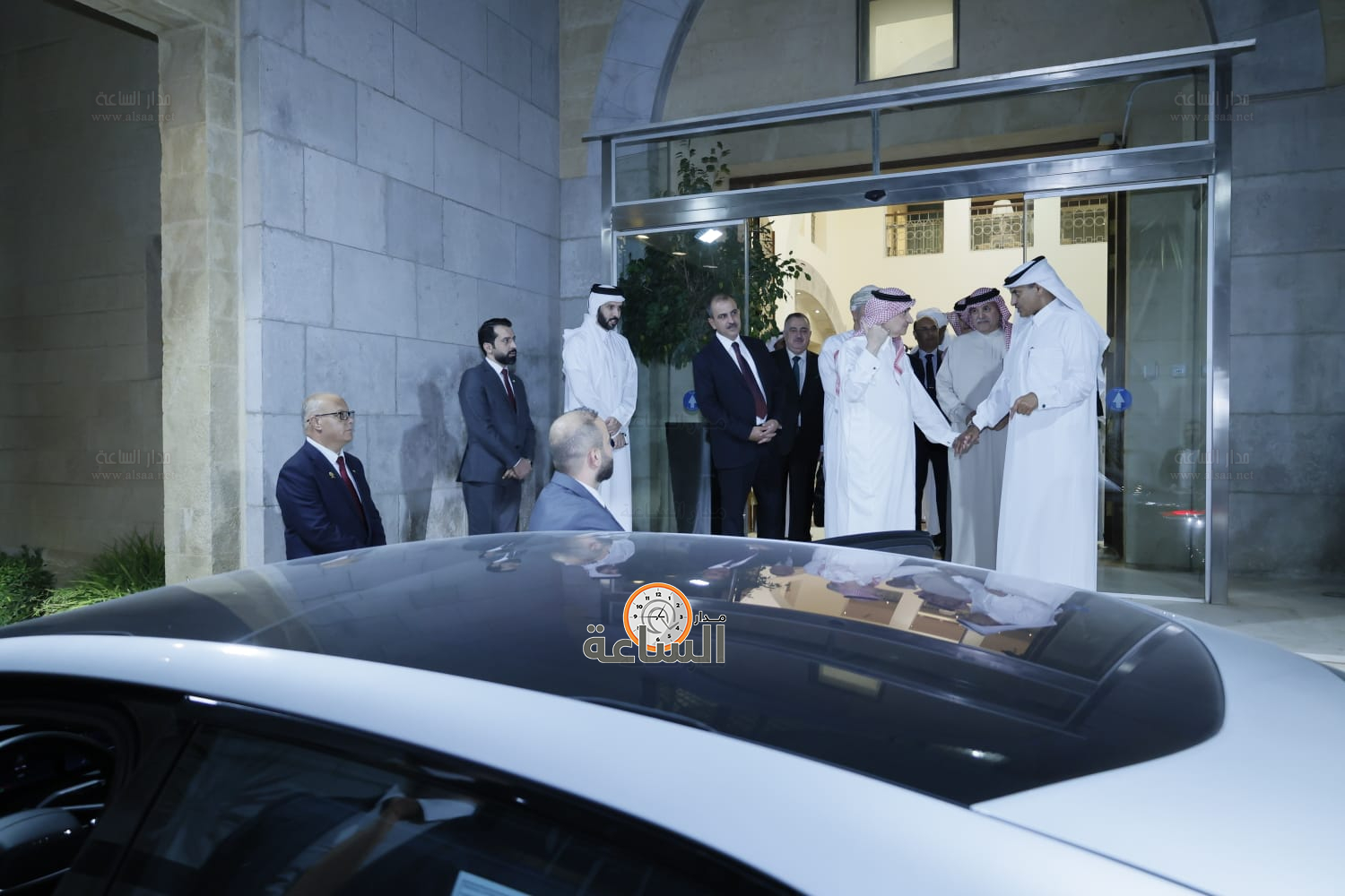 Madar Al-Saa Images 0.13159509109096812